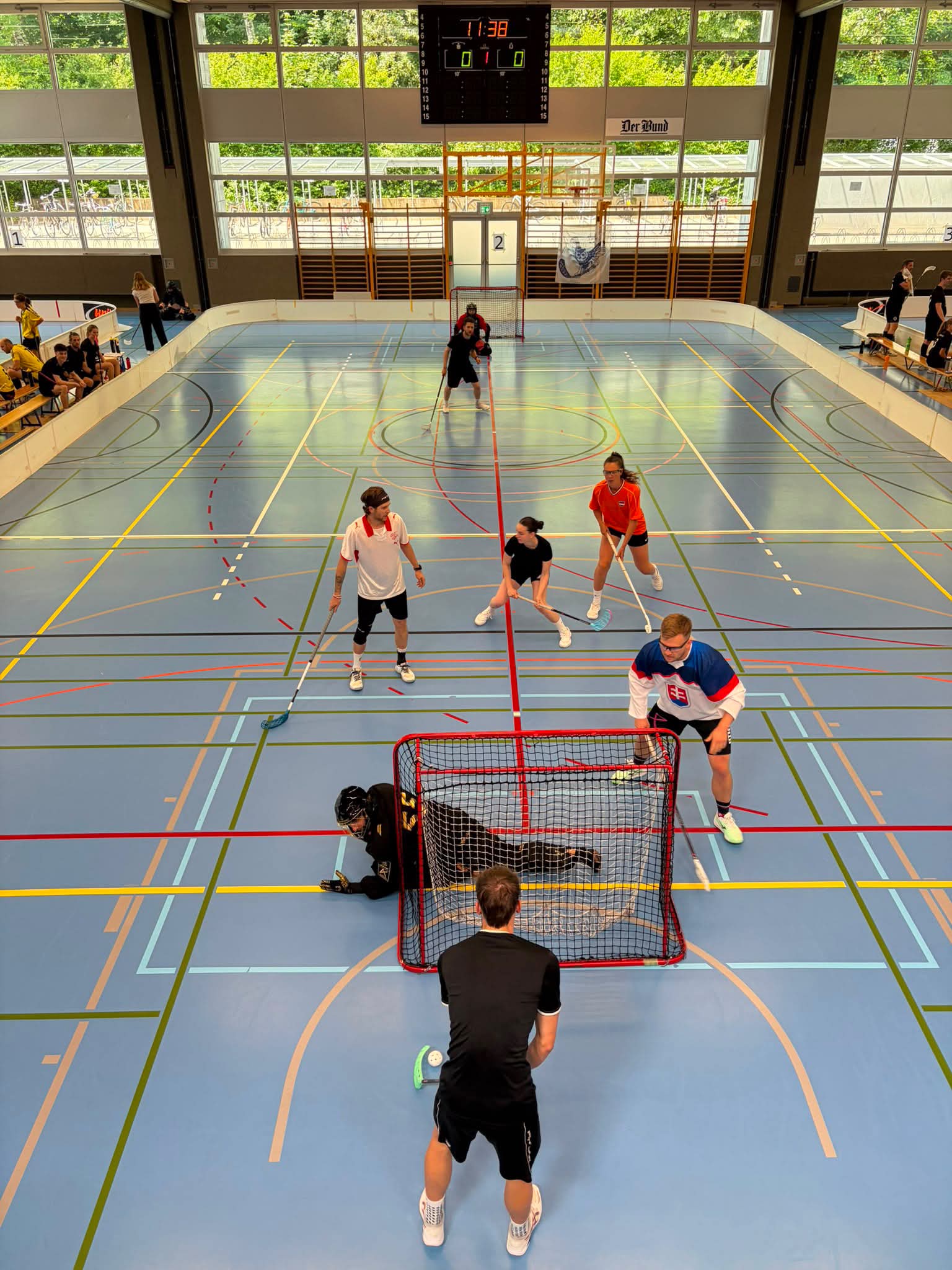 Bild 12 wird geladen